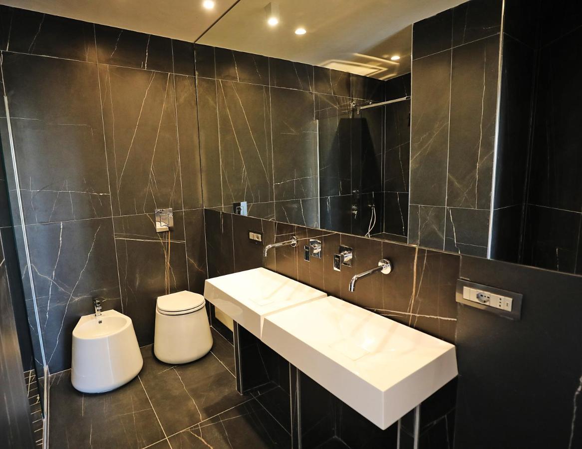 President Plaza Vip Suite Spa By Babylon Stay Neapel Exterior foto