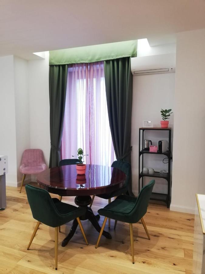 President Plaza Vip Suite Spa By Babylon Stay Neapel Exterior foto