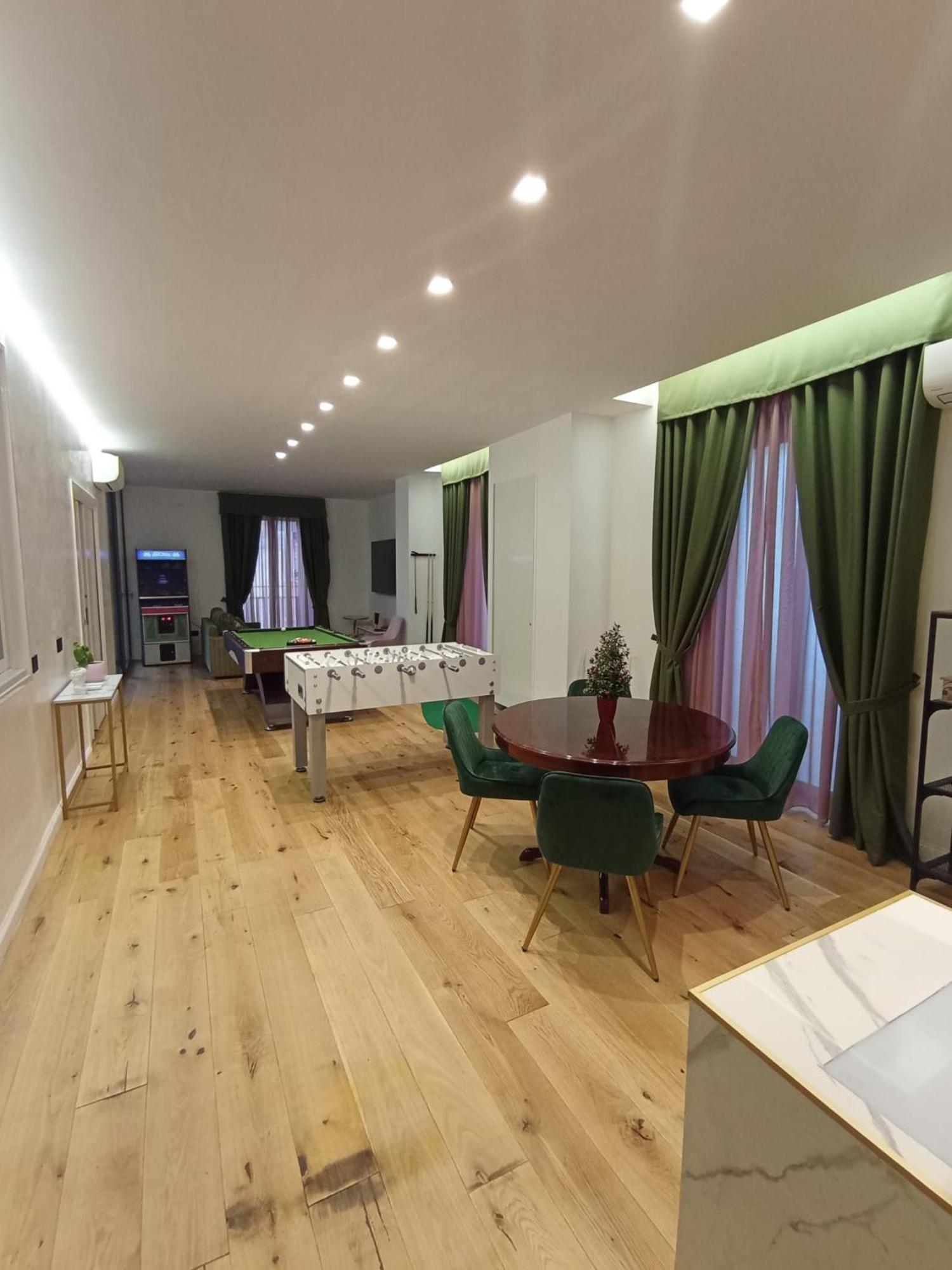 President Plaza Vip Suite Spa By Babylon Stay Neapel Exterior foto