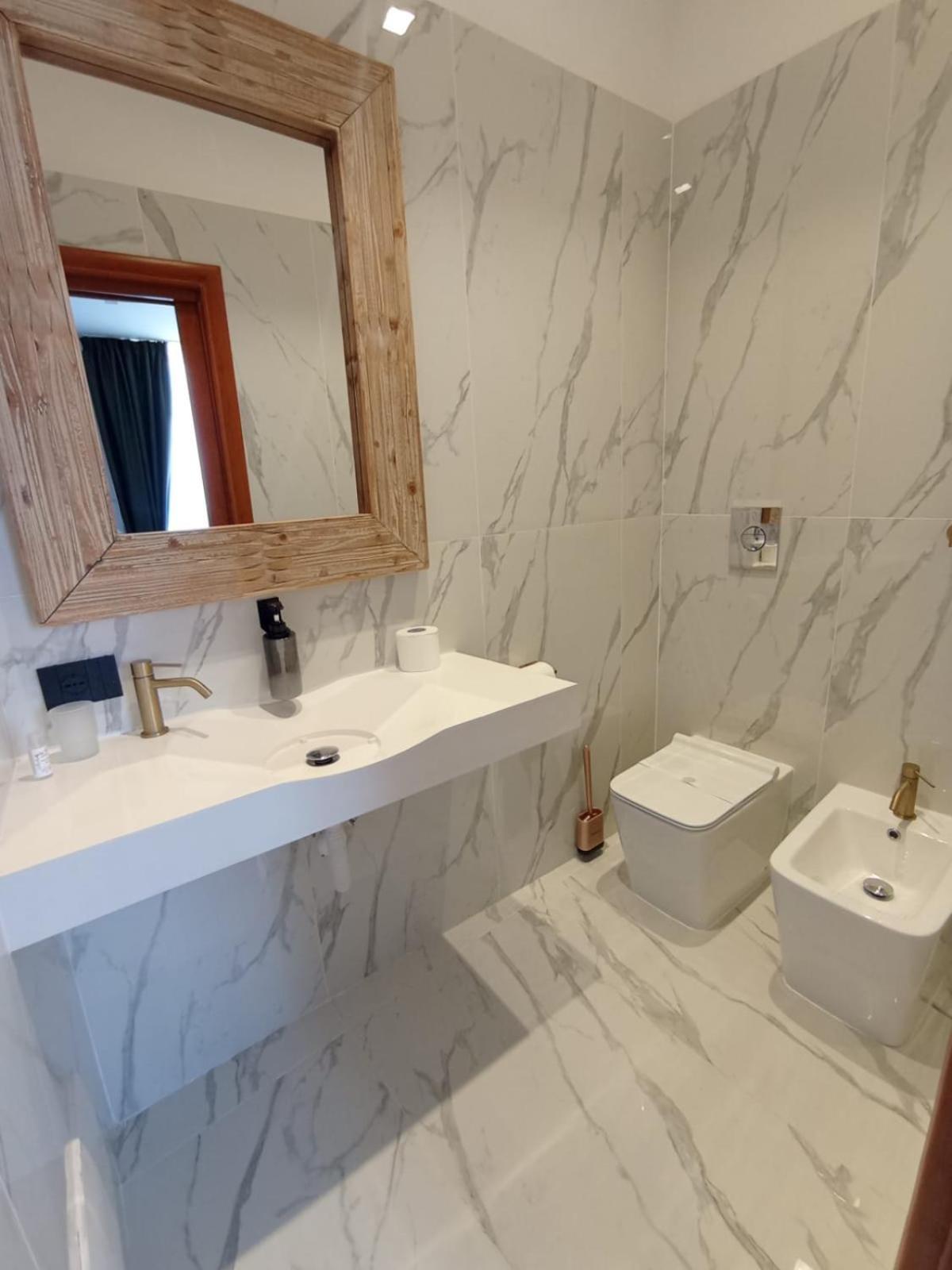 President Plaza Vip Suite Spa By Babylon Stay Neapel Exterior foto